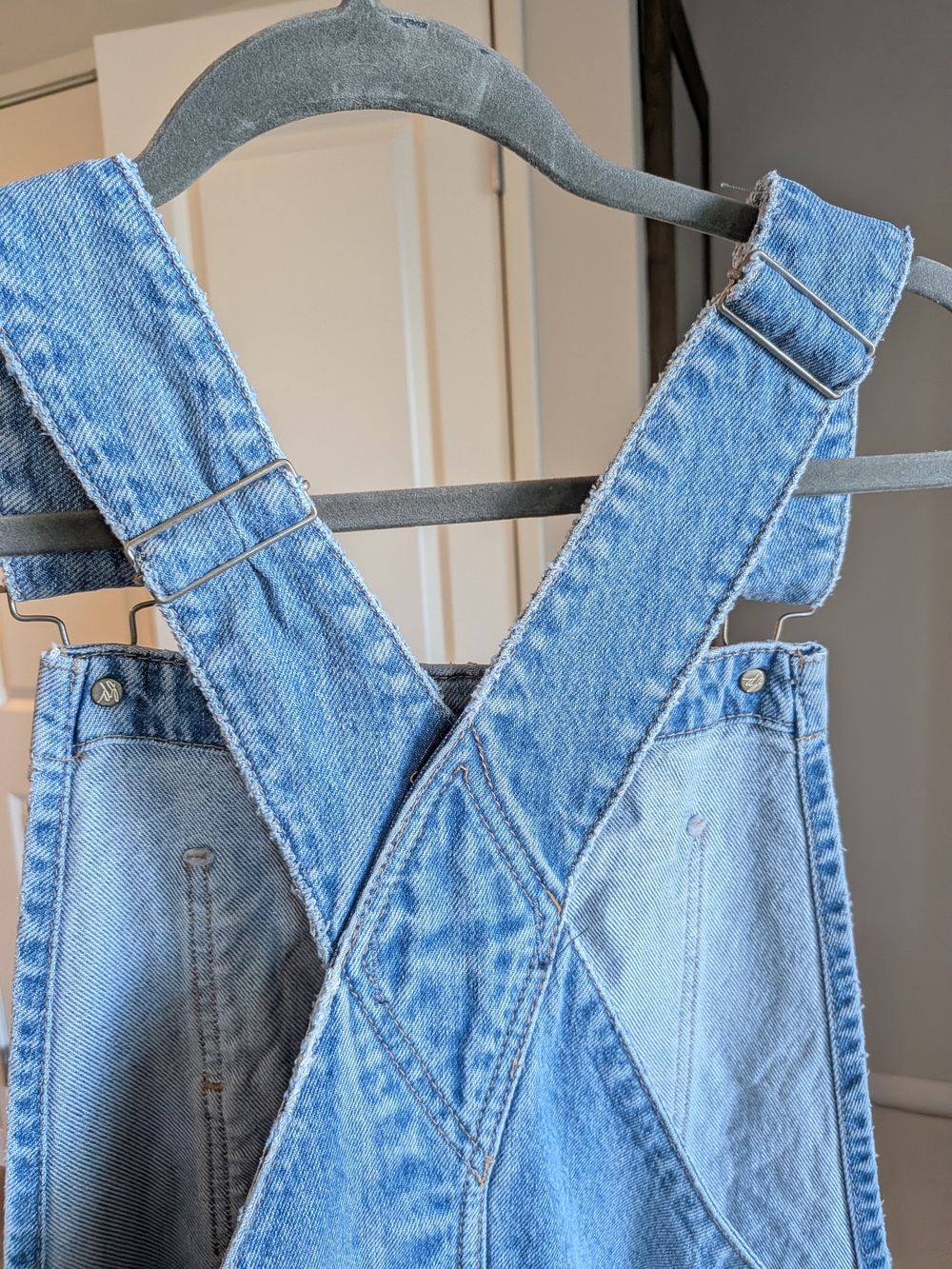 We The Free light blue denim Barrel Leg overalls - Picture 8 of 8